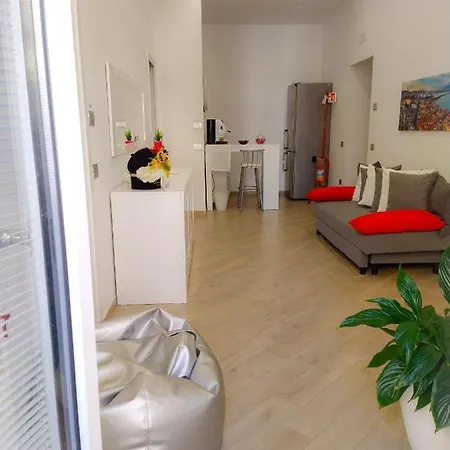 La Casa Di Maria בית הארחה נאפולי